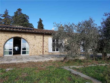 Foto Rustico in -, Carmignano Serra di 465 m² con 6 locali in vendita