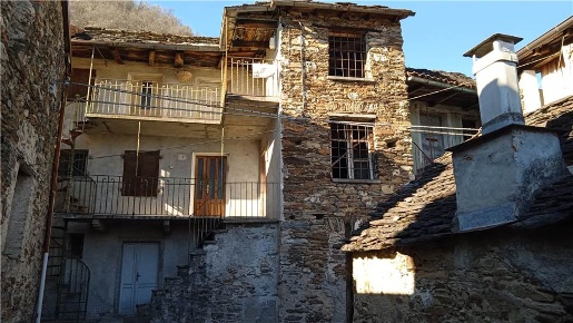 Foto Rustico in -, San Bernardino Verbano Rovegro di 120 m² con 6 locali