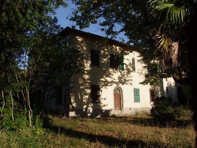 Foto Rustico a Rufina di 600 m² con 21 locali in vendita