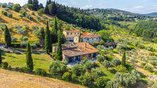 Foto Rustico a Fiesole Pian Di San Bartolo Trespiano di 1600 m² in vendita