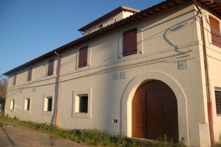 Foto Rustico a Spoleto San Giacomo di 500 m² con 17 locali in vendita