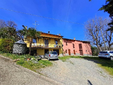 Foto Rustico in Via delle Rovine 148, Valsamoggia Villa di 164 m²