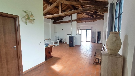 Foto Rustico a Borgo San Lorenzo Centro di 240 m² con 5 locali in vendita