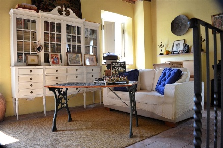 Foto Rustico a Lucca Ponte a Moriano di 172 m² con 8 locali in vendita