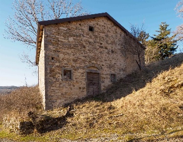 Foto Rustico a Frassinoro di 205 m² con 6 locali in vendita