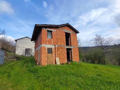 Foto Rustico a Cartosio di 240 m² con 6 locali in vendita