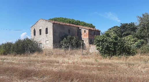Foto Rustico in Stradone del Tripesce, Rosignano Marittimo Vada di 420 m²