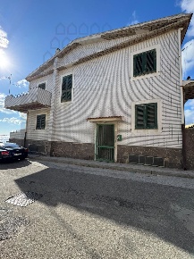 Foto Villa unifamiliare in via fortino, Messina Torre Faro di 170 m²