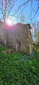 Foto Rustico a Fiumalbo di 100 m² con 5 locali in vendita