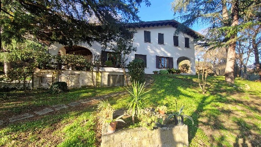 Foto Rustico in VIA LAVELLO, Cinto Euganeo di 280 m² con 6 locali