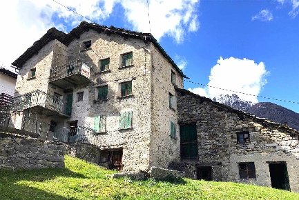 Foto Rustico a San Giacomo Filippo Olmo di 394 m² con 6 locali in vendita