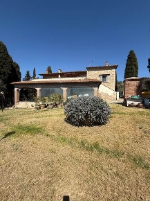 Foto Rustico in VIA VILLA 28, Volterra di 165 m² con 6 locali in vendita