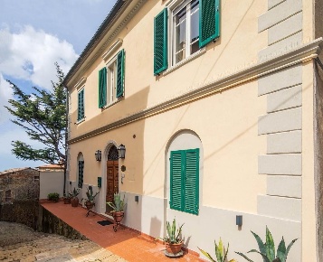 Foto Rustico in strada provinciale Bolgherese, Bibbona di 300 m² in vendita