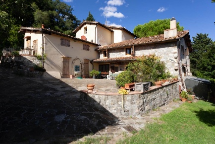 Foto Rustico a Firenze Pian Di San Bartolo Trespiano di 540 m² in vendita