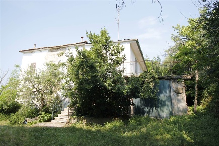 Foto Rustico a Castrocaro Terme e Terra del Sole di 350 m² con 8 locali