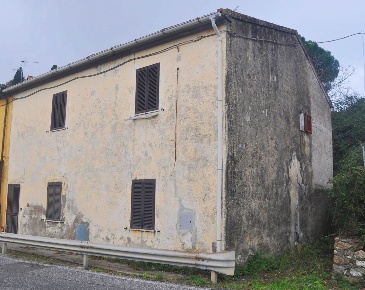Foto Rustico in Strada Provinciale 11, Rosignano Marittimo Chioma, Nibbiaia