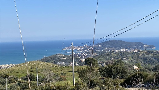 Foto Rustico in strada le vignole, Gaeta di 5000 m² con 2 locali in vendita