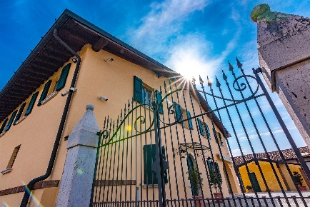Foto Rustico a Passirano Centro di 865 m² con 25 locali in vendita