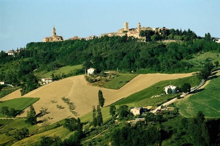 Foto Rustico a Saludecio di 280 m² con 4 locali in vendita