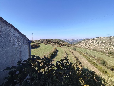 Foto Rustico a Ragusa Conservatore - San Giacomo di 254 m² con 6 locali
