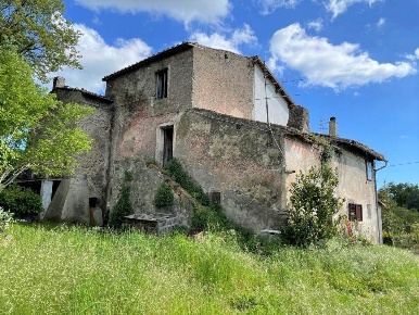 Foto Rustico in STRADA FOSSACCIO  24, Viterbo San Martino al Cimino - Tobia