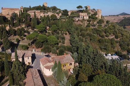 Foto Rustico in Via Cappelli 3/5, Pienza Monticchiello di 443 m² in vendita