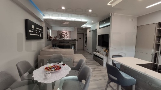 Foto Appartamento in Via Pietro Castelli, Messina Gravitelli di 135 m²