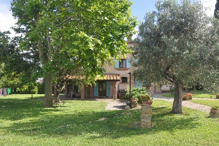 Foto Rustico a Rosignano Marittimo Castelnuovo della Misericordia, Gabbro