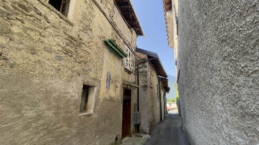 Foto Rustico in CROTTI, Berbenno di Valtellina Centro di 115 m² in vendita