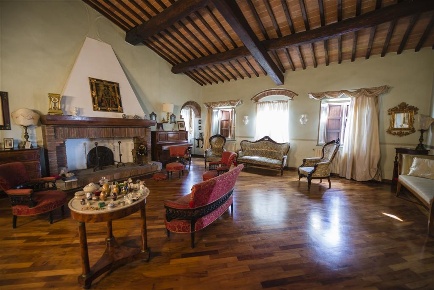 Foto Rustico a San Giuliano Terme Arena Metato di 1200 m² con 25 locali