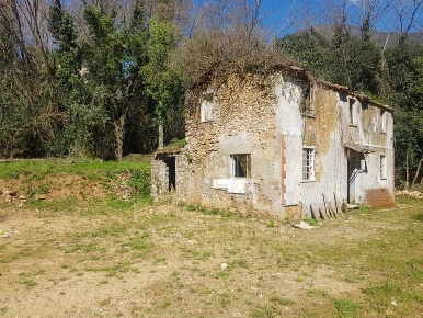 Foto Rustico a Camaiore Camaiore Paese di 80 m² con 7 locali in vendita