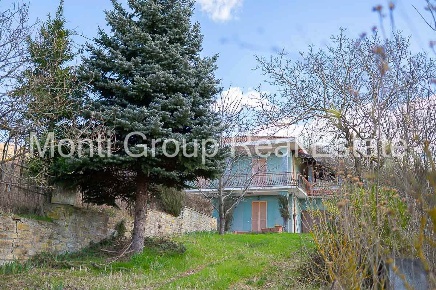 Foto Rustico a Ponti di 231 m² con 7 locali in vendita
