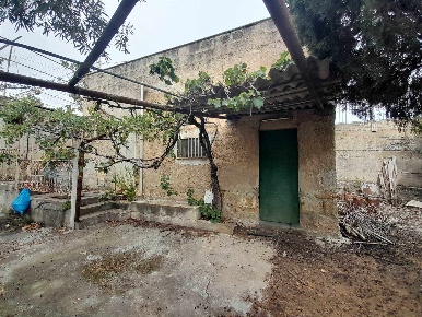 Foto Rustico a Santa Flavia Serradifalco di 70 m² con 3 locali in vendita