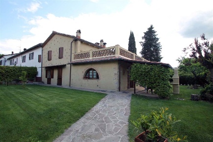 Foto Rustico a Castellina in Chianti di 586 m² con 40 locali in vendita