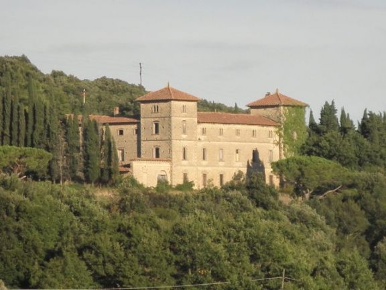 Foto Rustico in Strada Provinciale 49, Pomarance di 4200 m² con 40 locali
