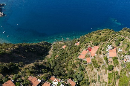 Foto Rustico in FOSSOLA, La Spezia Biassa di 76 m² con 2 locali in vendita