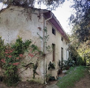 Foto Rustico a Viareggio Piano di Mommio di 140 m² con 5 locali in vendita
