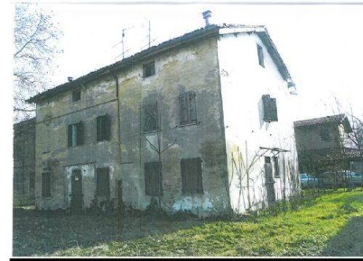 Foto Rustico a Modena San Damaso di 933 m² con 10 locali in vendita
