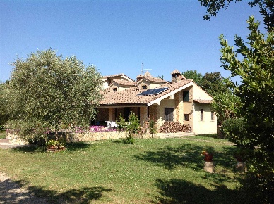 Foto Rustico a Castiglione della Pescaia Castiglione Paese di 190 m²