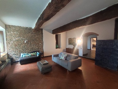 Foto Rustico a Carpaneto Piacentino Centro di 559 m² con 6 locali