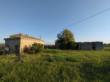 Foto Rustico in VIA OLMO  22, San Prospero Centro di 900 m² con 11 locali