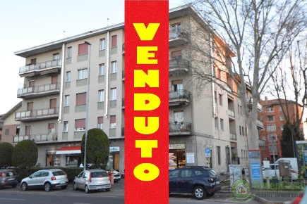 Foto Appartamento in VIALE  SICILIA, Monza Cederna di 120 m² con 3 locali