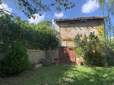 Foto Rustico a Camerino di 50 m² con 2 locali in vendita