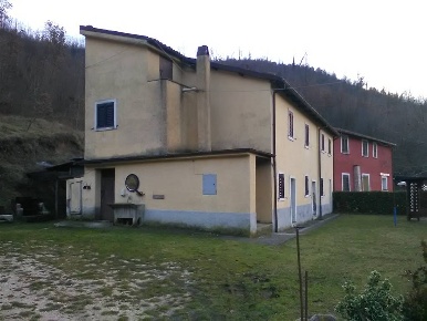 Foto Rustico in VIA CASALE COLLERMANNO 5, Civita d'Antino di 125 m²