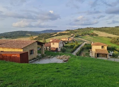 Foto Rustico a Volterra di 117 m² con 3 locali in vendita