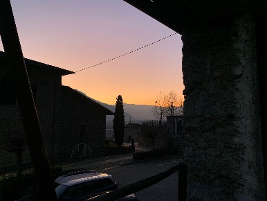Foto Rustico in Via Somagna, Traona Centro di 166 m² con 4 locali