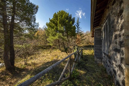 Foto Rustico a Sant'Alfio di 120 m² con 4 locali in vendita
