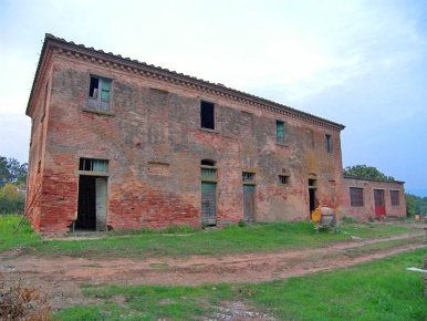Foto Rustico a Cortona Centro di 220 m² con 1 locali in vendita