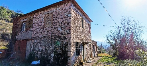 Foto Rustico in Via San Biagio  Snc, Cottanello di 105 m² con 4 locali