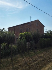 Foto Rustico a Quistello di 200 m² con 7 locali in vendita